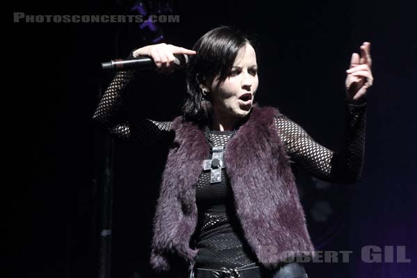 THE CRANBERRIES - 2017-05-04 - PARIS - Olympia - 